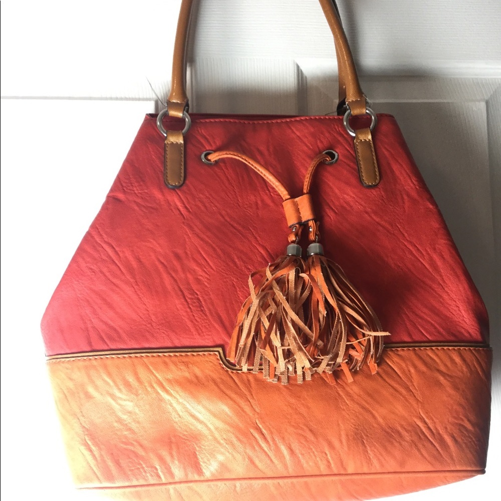 Guess purse